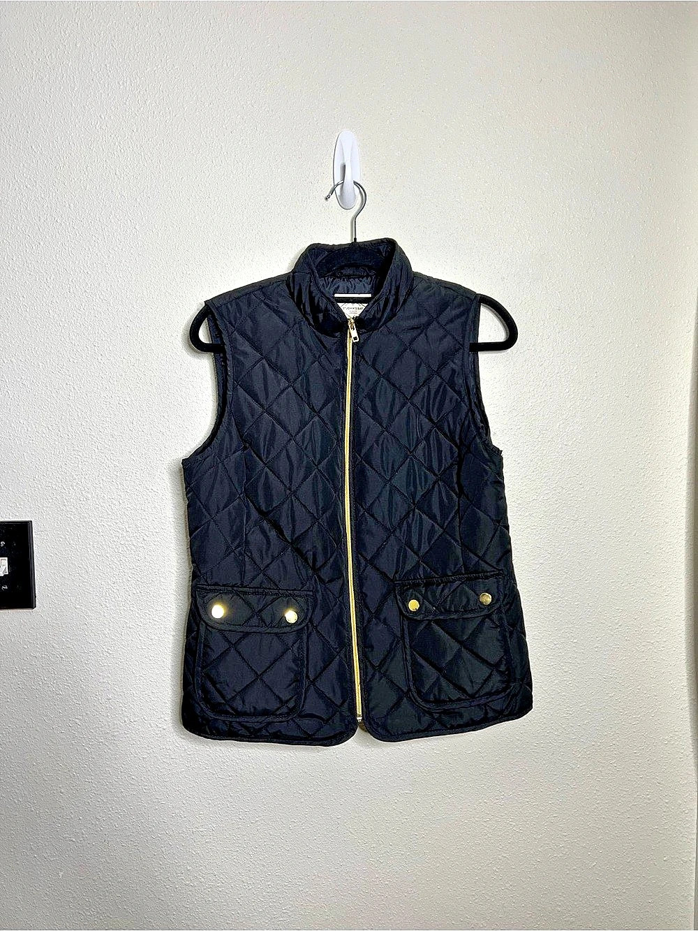 St. John's Bay Women's Quilted Puffer Vest Black
